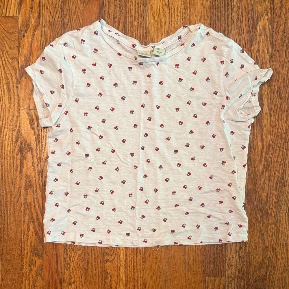 White Crop w/ Cherry pattern :)